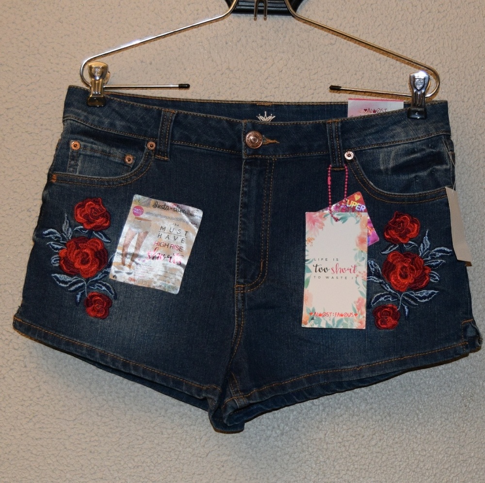 NWT Almost Famous High Rise Rose Shorts